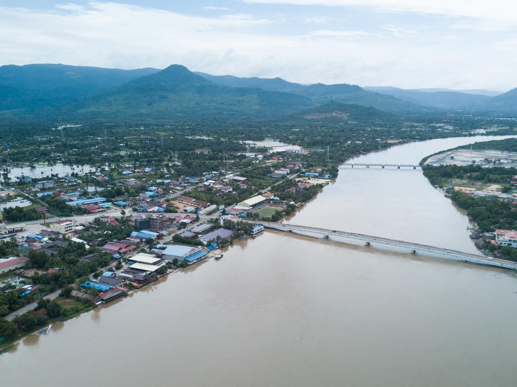 Nomads Guesthouse Kampot Buitenkant foto
