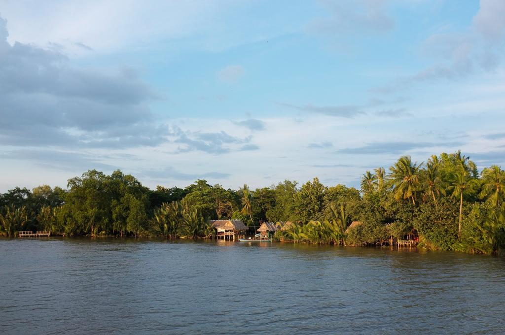 Nomads Guesthouse Kampot Buitenkant foto